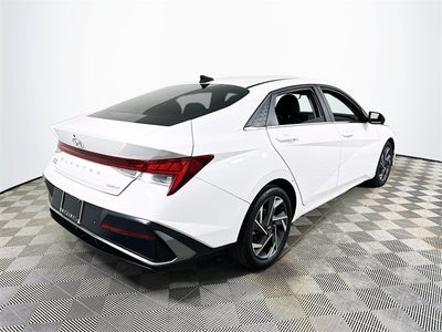 2024 Hyundai Elantra Limited