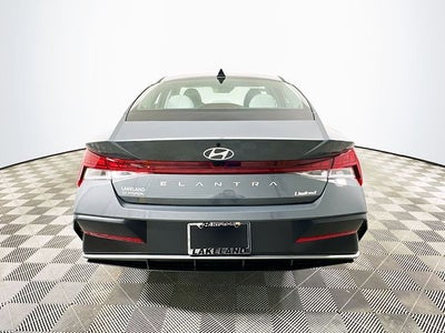 2025 Hyundai Elantra Limited