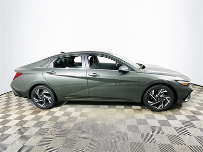2025 Hyundai Elantra SEL Convenience