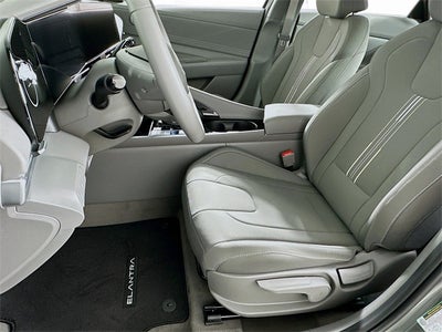2025 Hyundai Elantra SEL Convenience