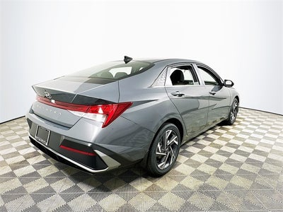 2025 Hyundai Elantra SEL Convenience