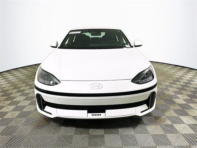 2025 Hyundai IONIQ 6 SE