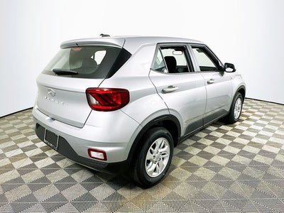 2026 Hyundai Venue SE