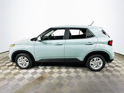 2026 Hyundai Venue SE