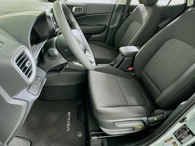 2026 Hyundai Venue SE