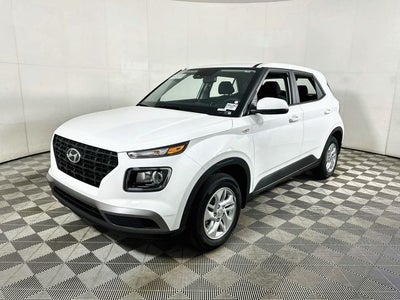 2026 Hyundai Venue SE