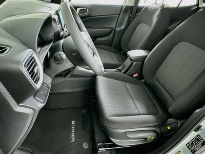 2026 Hyundai Venue SE