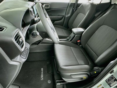 2026 Hyundai Venue SE