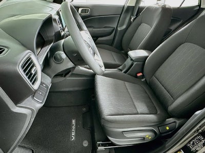 2026 Hyundai Venue SE