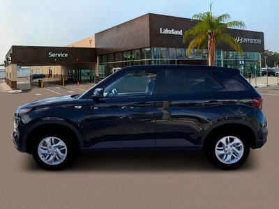 2026 Hyundai Venue SE
