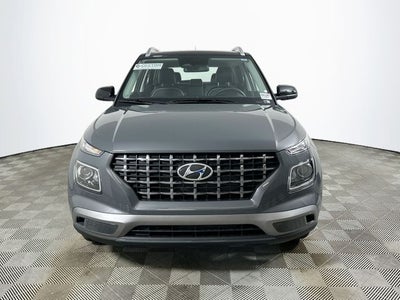 2026 Hyundai Venue SEL w/Two-Tone Roof