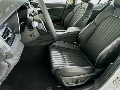 2026 Genesis G70 2.5T Prestige