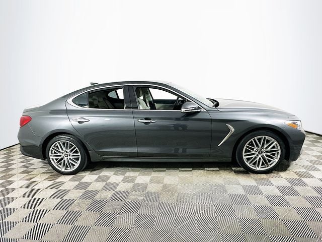 2021 Genesis G70 2.0T