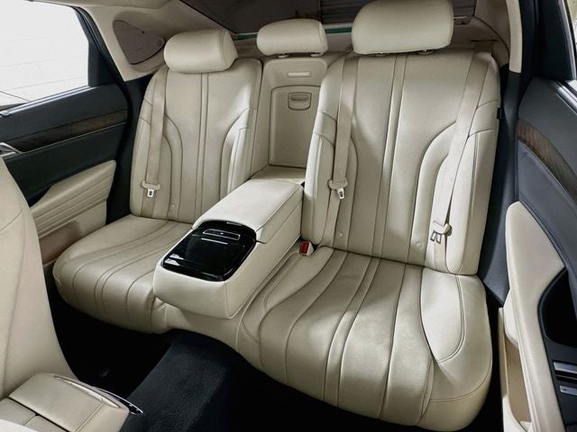 2023 Genesis G80 2.5T