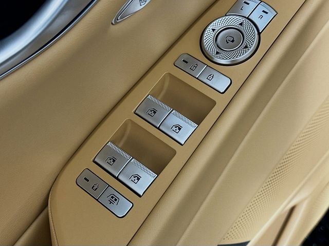 2025 Genesis G80 2.5T