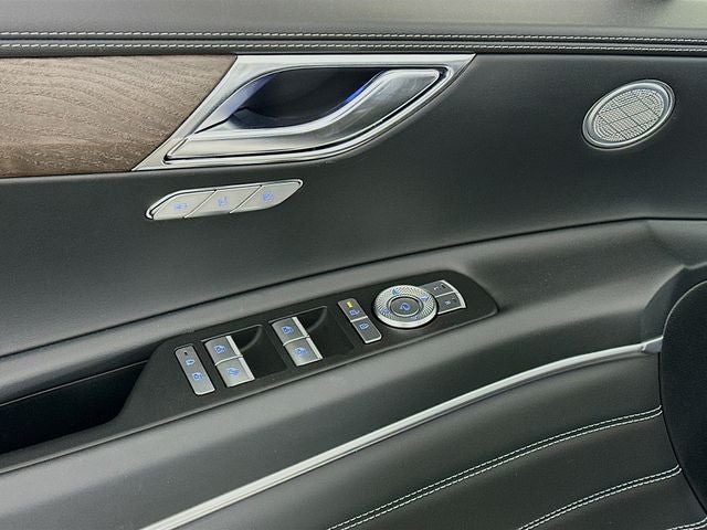 2026 Genesis GV80 2.5T