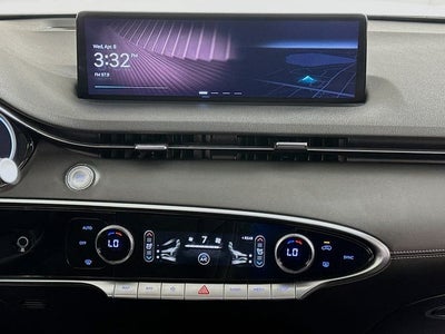 2022 Genesis GV70 2.5T