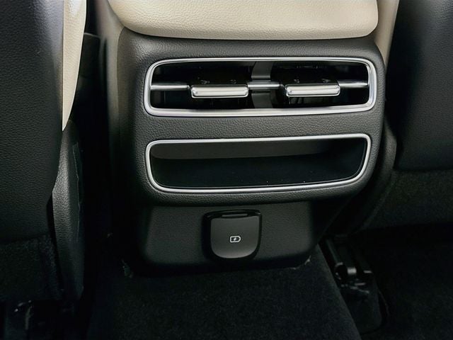 2027 Genesis GV70 2.5T
