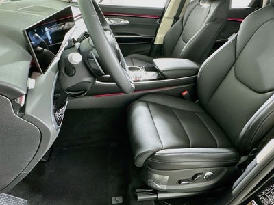 2027 Genesis GV70 2.5T