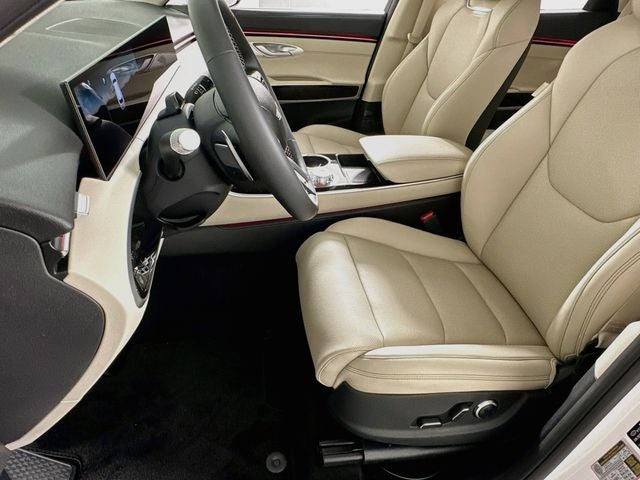 2027 Genesis GV70 2.5T