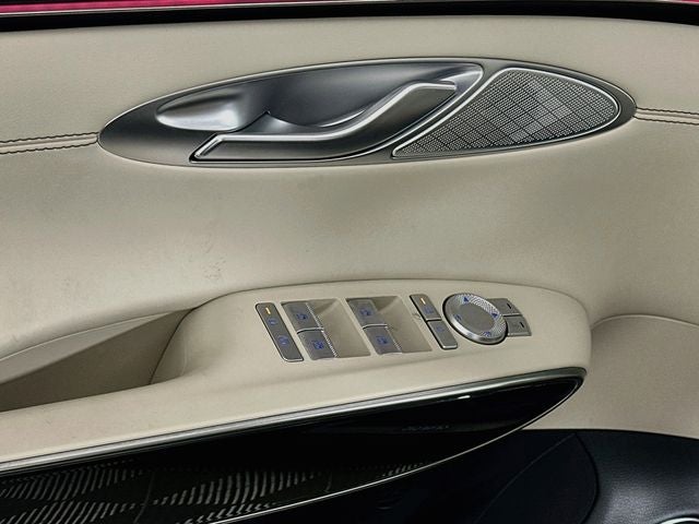 2027 Genesis GV70 2.5T