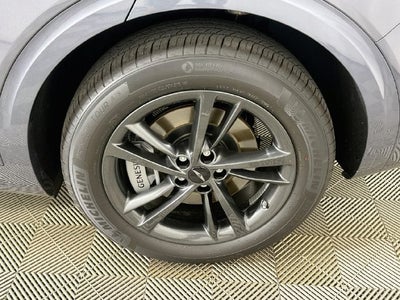 2027 Genesis GV70 2.5T Select