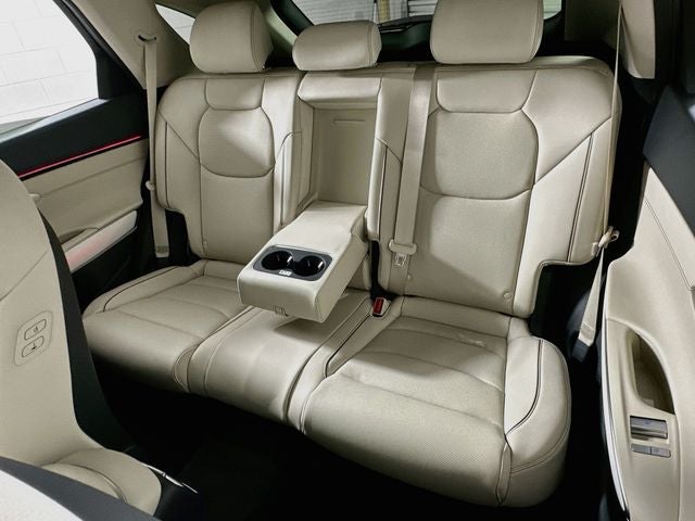 2027 Genesis GV70 2.5T Advanced