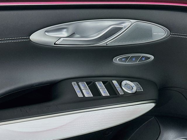 2027 Genesis GV70 2.5T Advanced