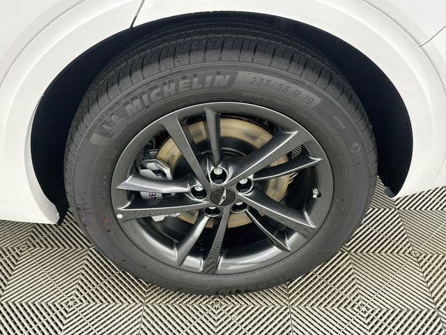 2027 Genesis GV70 2.5T Advanced
