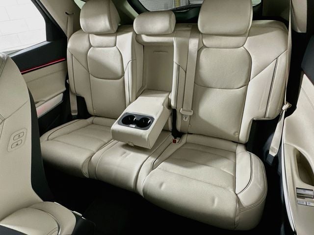 2027 Genesis GV70 2.5T Advanced