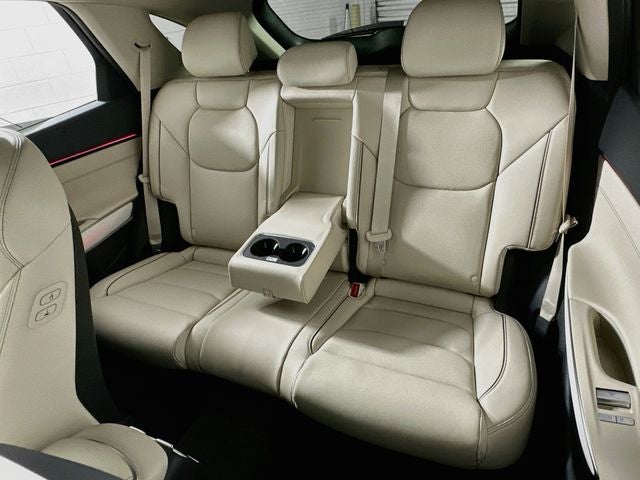 2027 Genesis GV70 2.5T Advanced