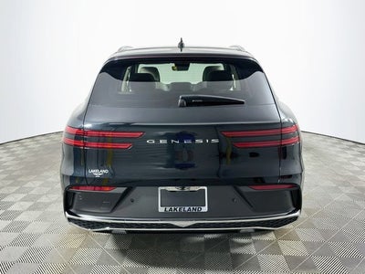 2027 Genesis GV70 2.5T Advanced