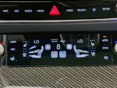 2027 Genesis GV70 Base