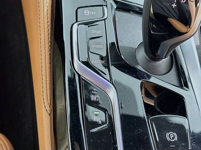 2022 BMW 5 Series 530e iPerformance