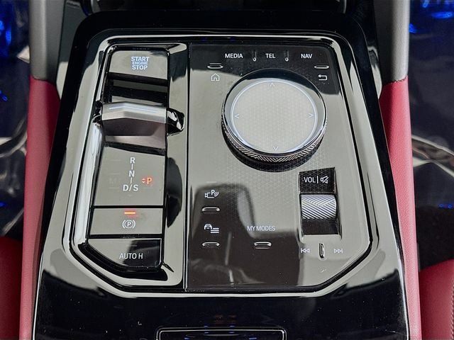 2025 BMW 5 Series 530i