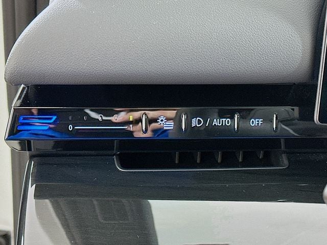 2025 BMW 5 Series 530i