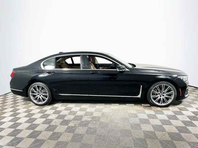 2020 BMW 7 Series 740i