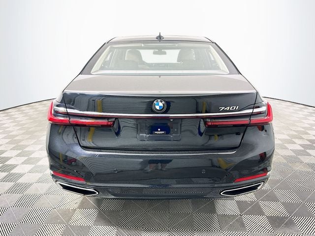 2020 BMW 7 Series 740i