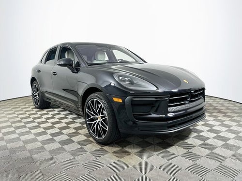 2023 Porsche Macan Base