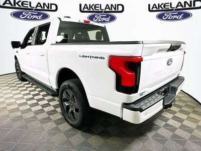 2025 Ford F-150 Lightning Flash