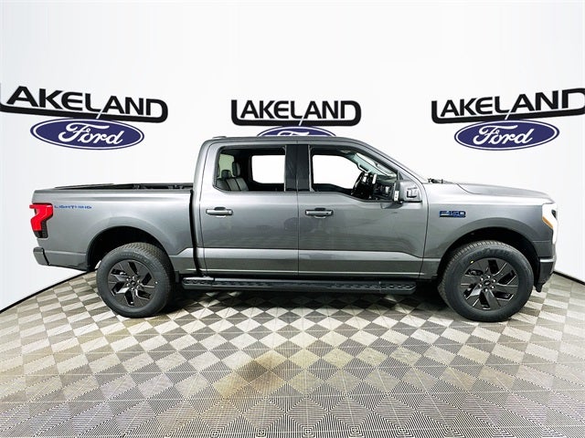 2025 Ford F-150 Lightning Flash