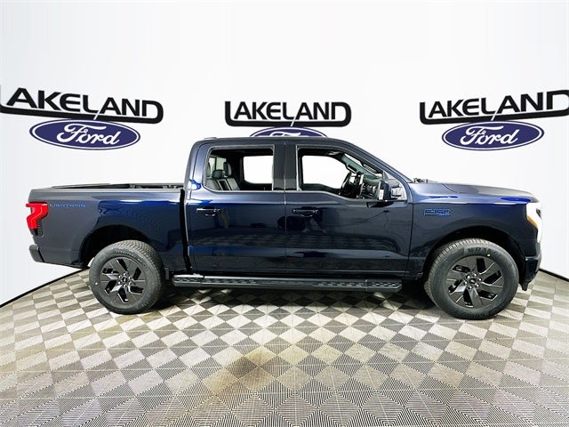2025 Ford F-150 Lightning Lariat