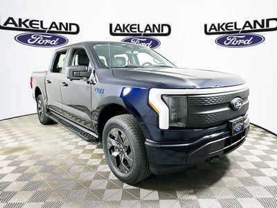 2025 Ford F-150 Lightning Flash