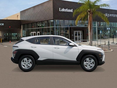 2027 Hyundai Kona SE FWD