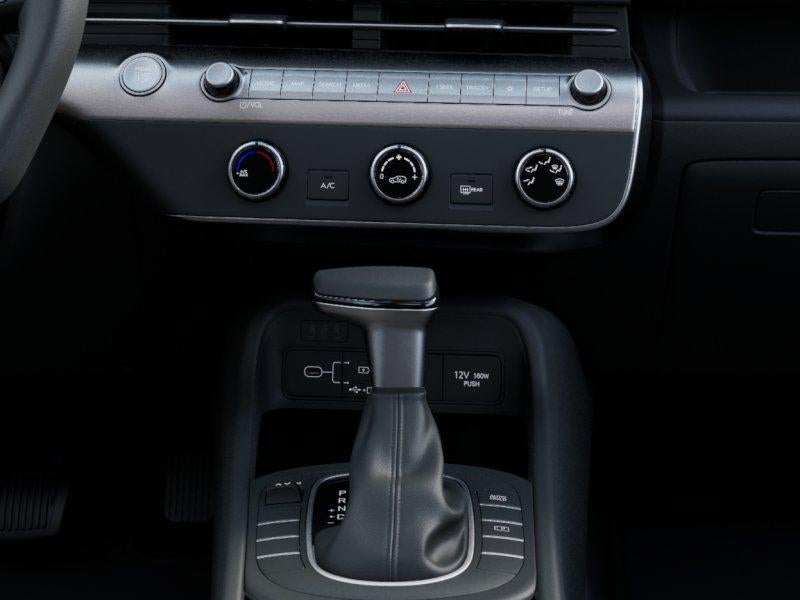 2027 Hyundai Kona SE FWD