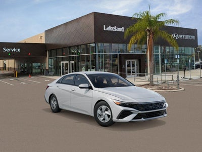 2026 Hyundai Elantra SE